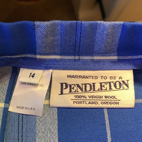 Pendleton plaid, pleated skirt, spring-weight virgin wool, size 14 - Picture 2 of 4